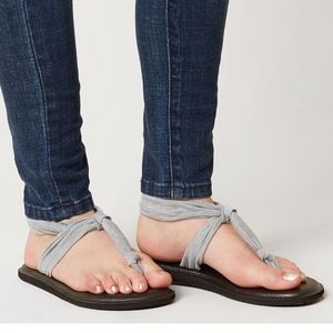 Sanuk Yoga Sling Ella Flip